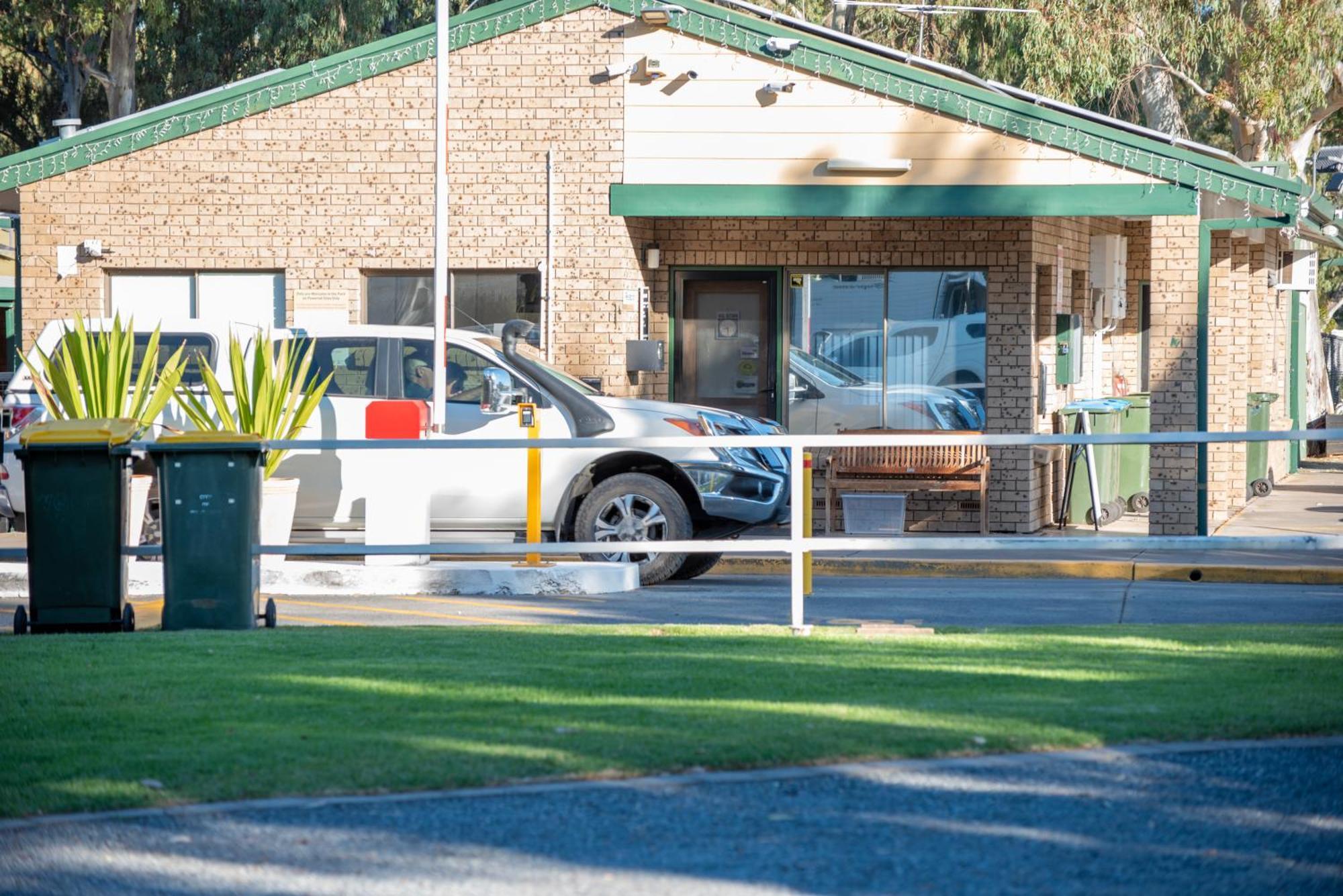 Echo Holiday Parks - Windsor Gardens Adelaida Exterior foto